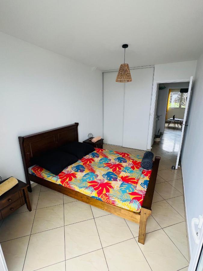 Ocean View Chambre 圣勒 外观 照片