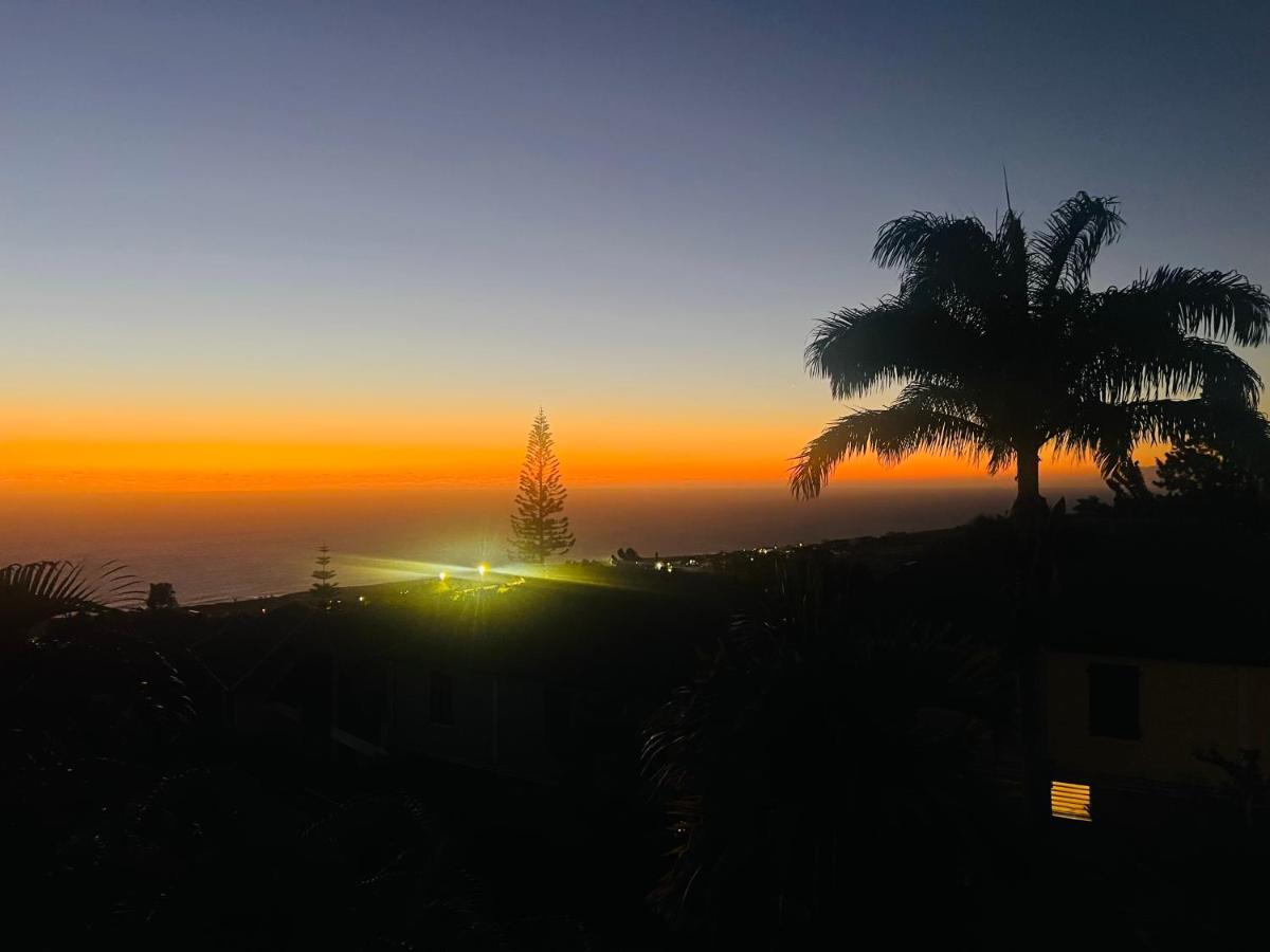 Ocean View Chambre 圣勒 外观 照片