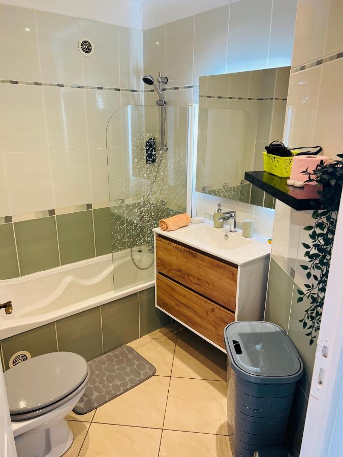 Ocean View Chambre 圣勒 外观 照片