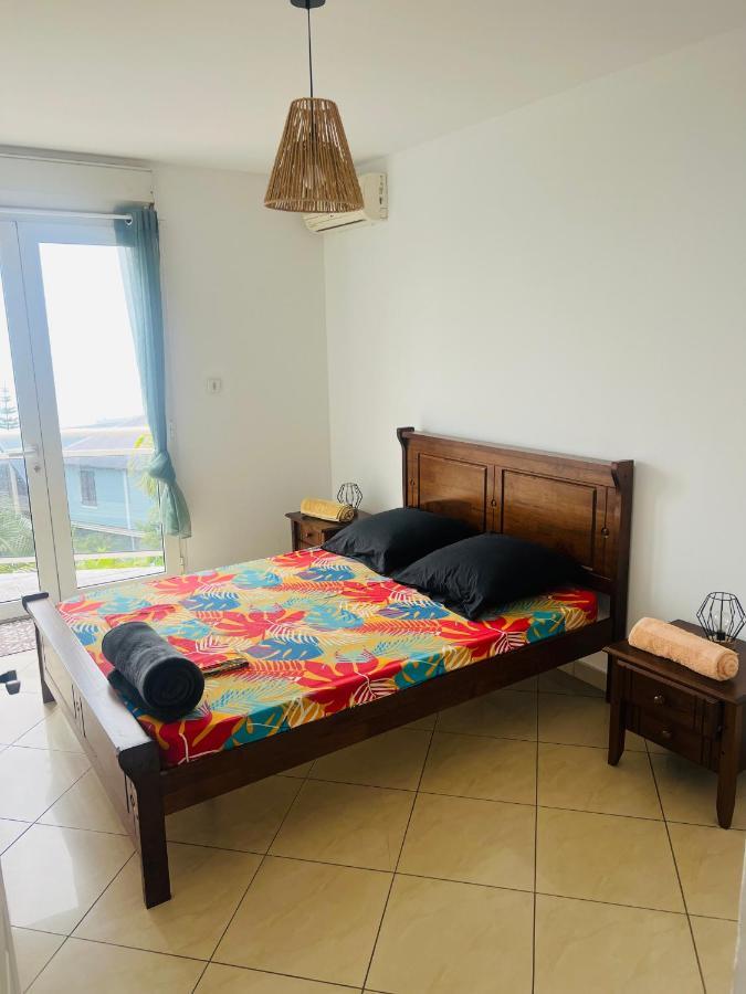 Ocean View Chambre 圣勒 外观 照片